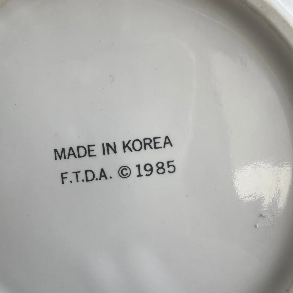 Vintage 1985 FTDA Chicken Soup Bowl with‎ Handles Blue White Ceramic Farmhouse